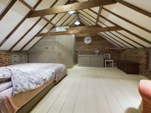 Bedroom (Outbuilding)- click for photo gallery